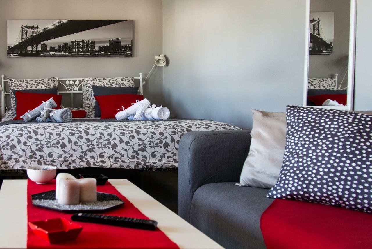 'Romeo & Juliet' Cozy Apartment With Breathtaking View Athen Eksteriør bilde